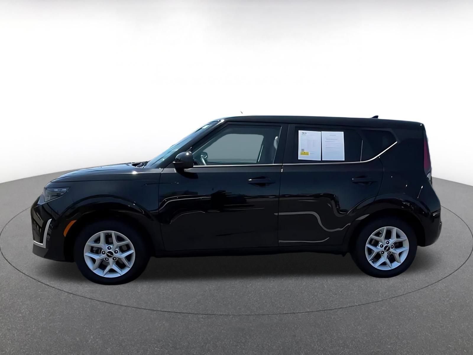 Thumbnail: 2025 Kia Soul - 9