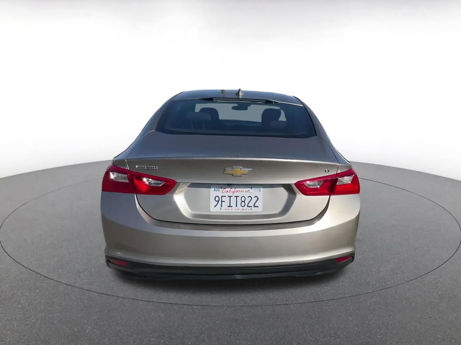 Thumbnail: 2023 Chevrolet Malibu - 12