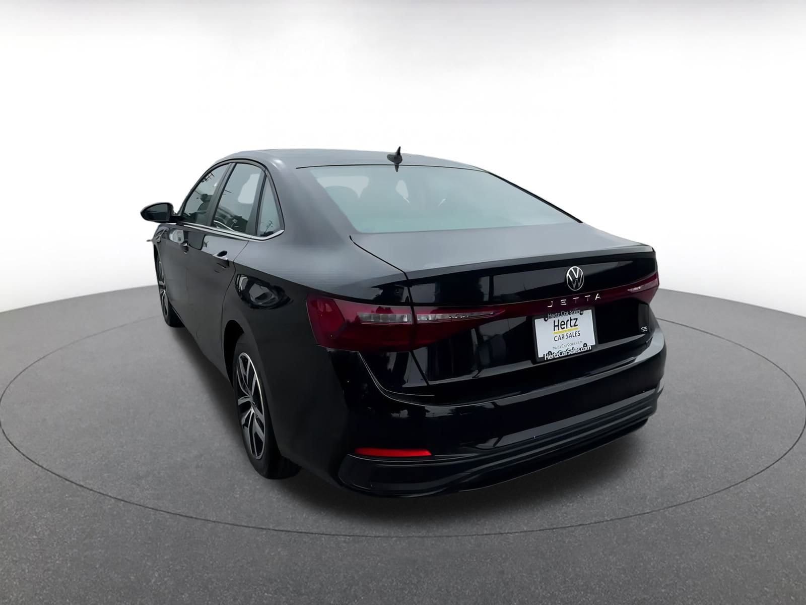 Thumbnail: 2025 Volkswagen Jetta - 11