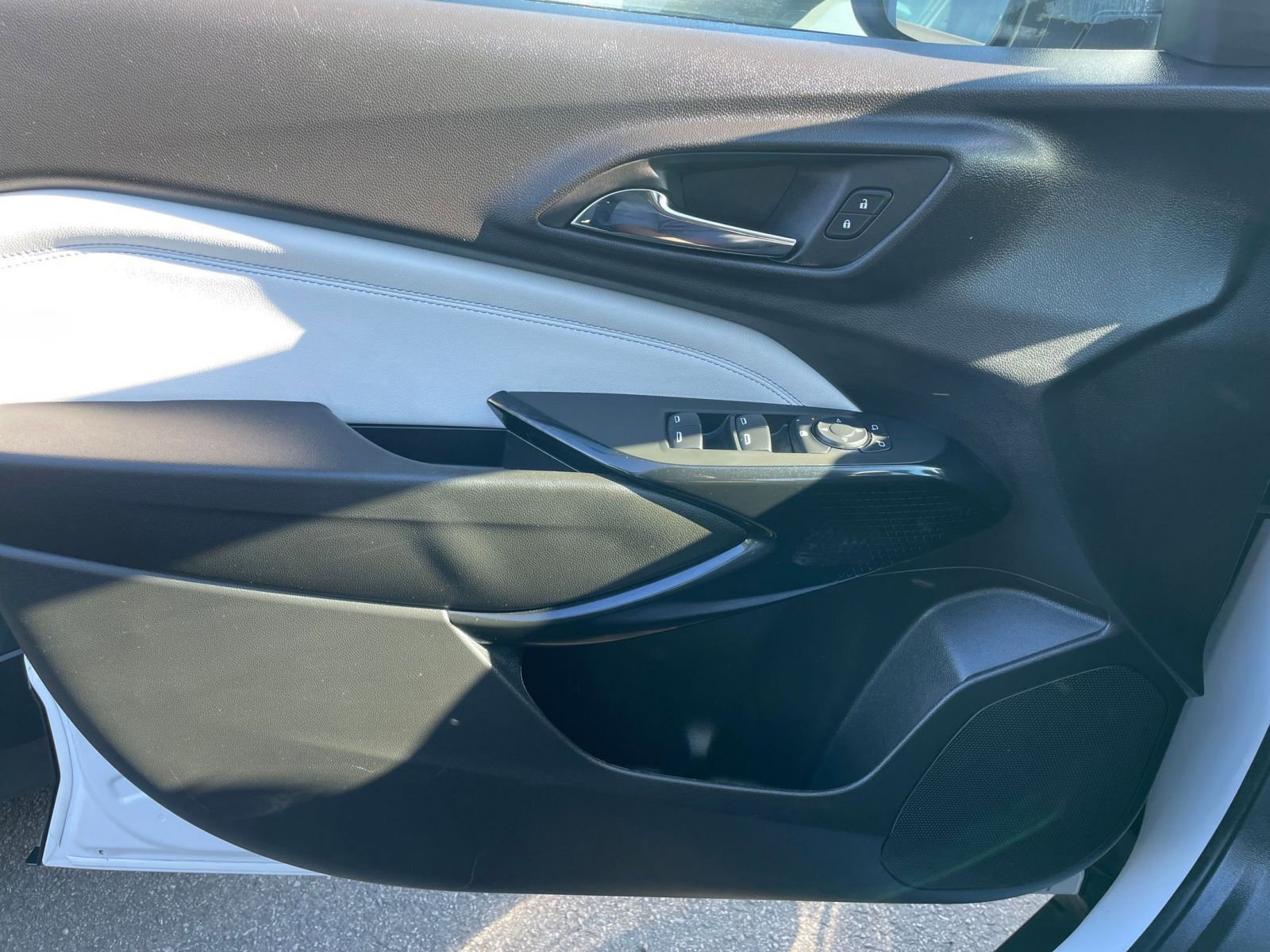 Thumbnail: 2025 Chevrolet Trax - 18