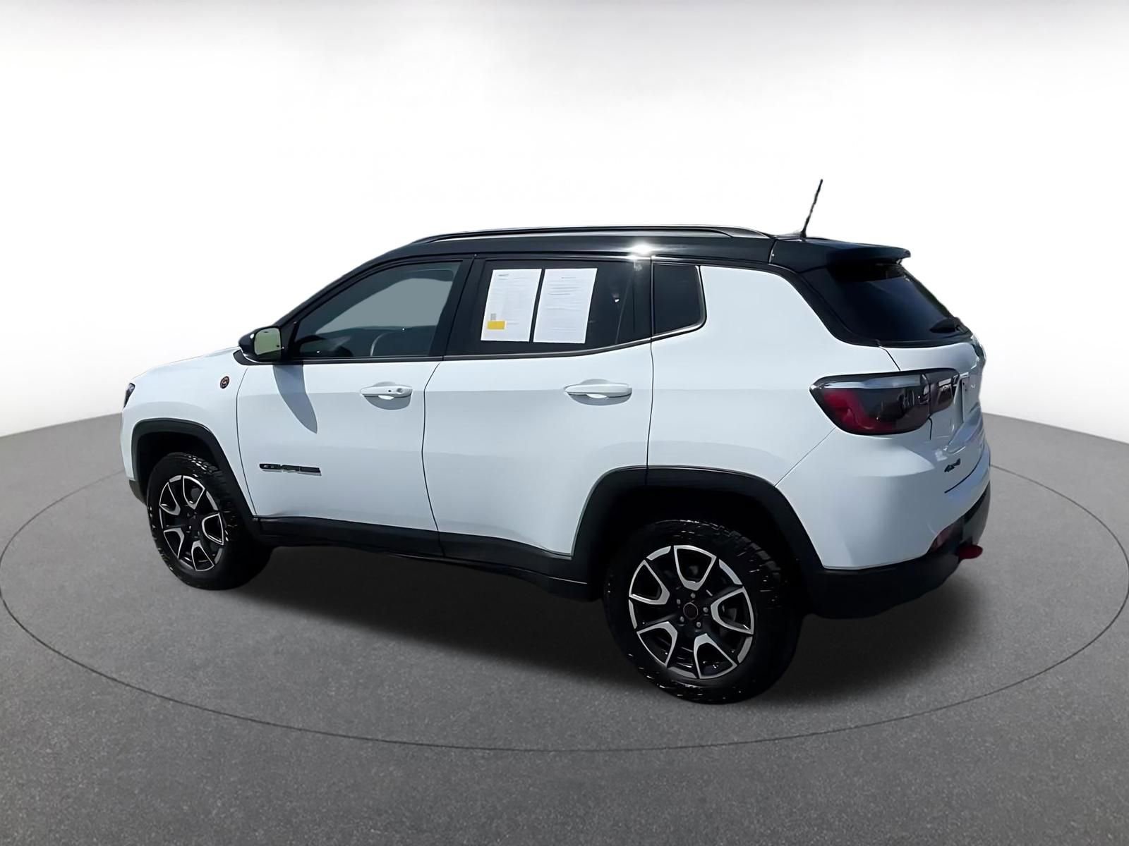 Thumbnail: 2025 Jeep Compass - 10