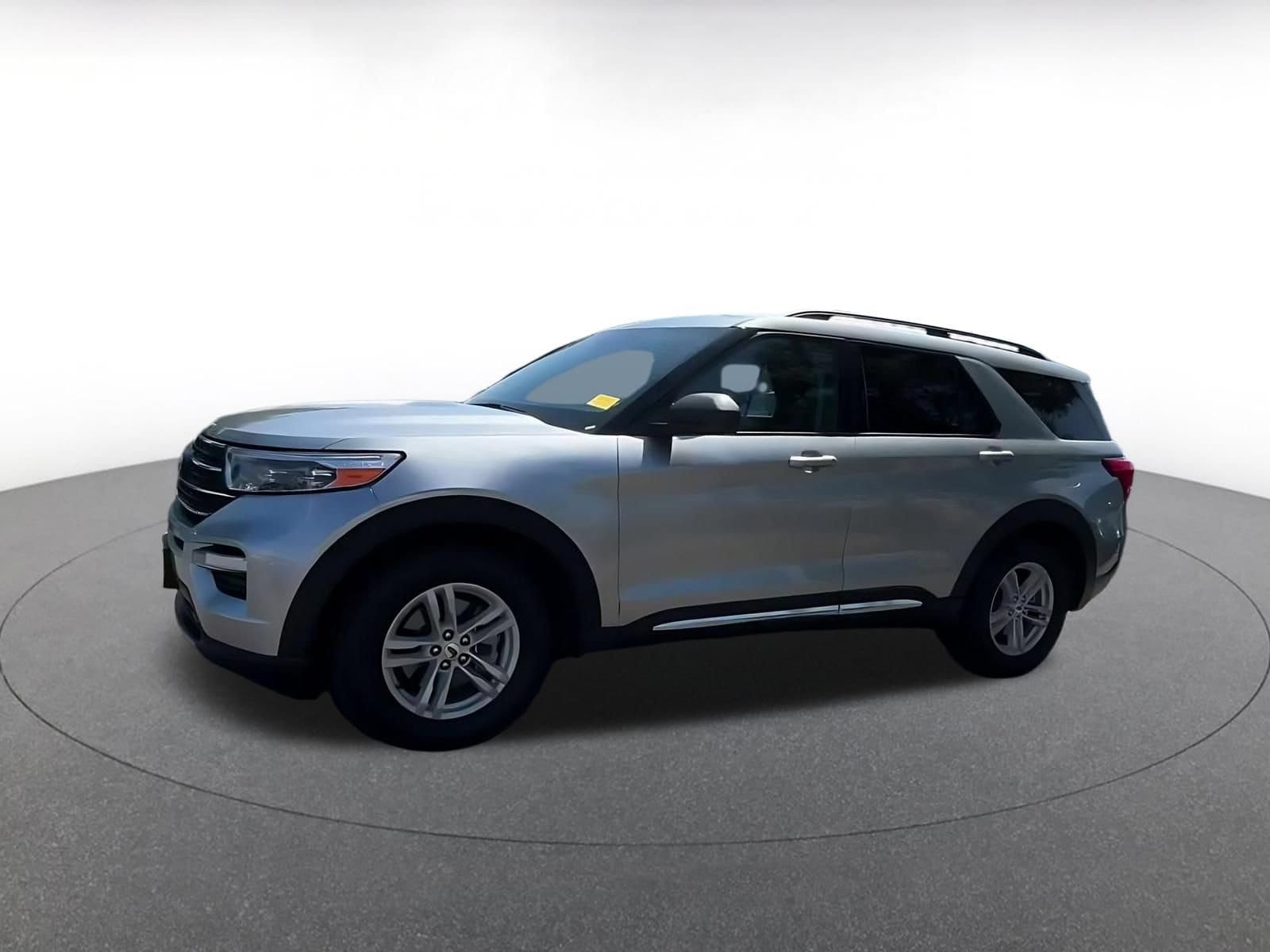 Thumbnail: 2024 Ford Explorer - 6