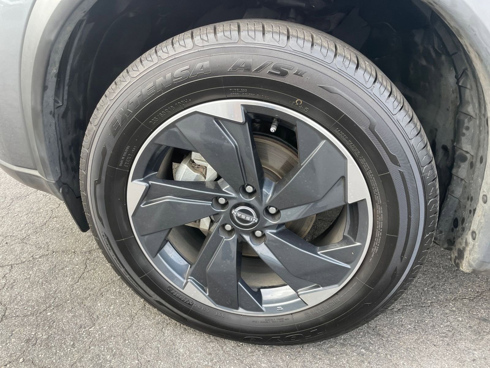 2024 Nissan Rogue SV 30