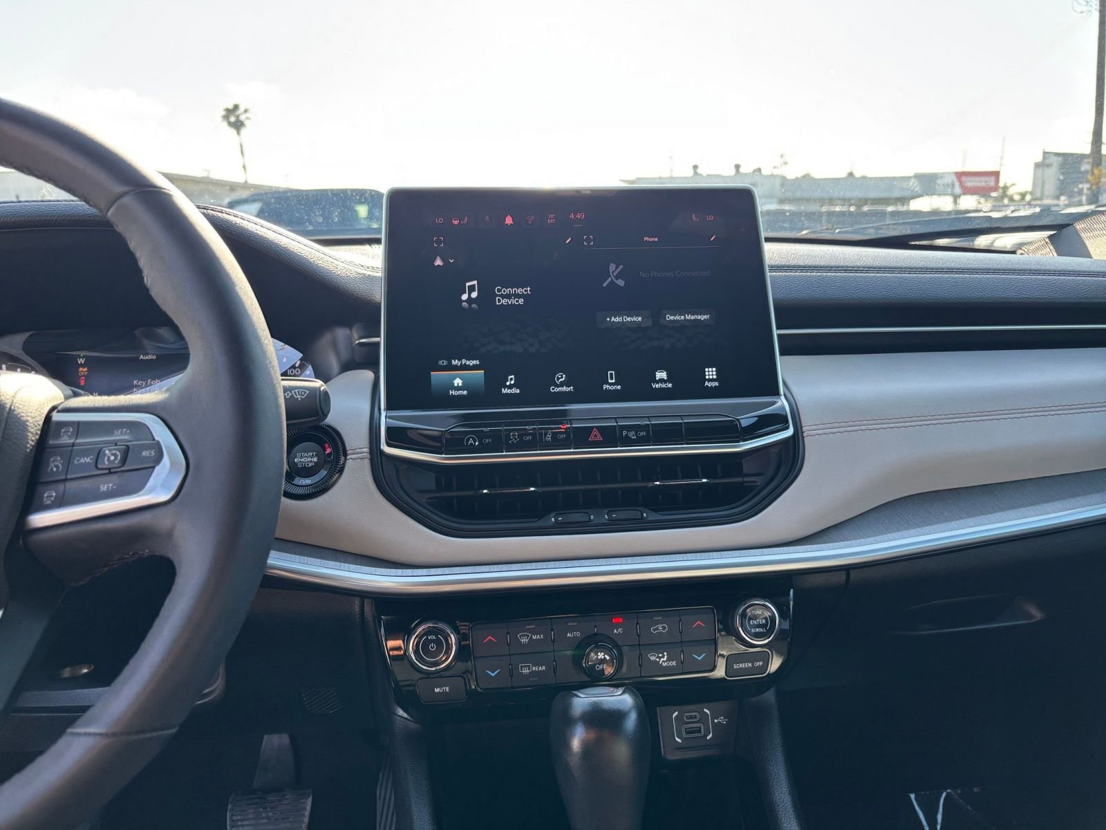 Thumbnail: 2025 Jeep Compass - 17