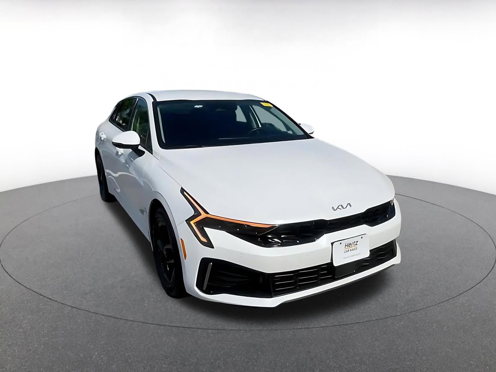 Thumbnail: 2025 Kia K5 - 3