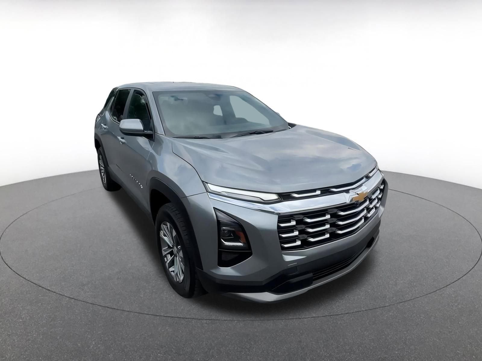 Thumbnail: 2025 Chevrolet Equinox - 3