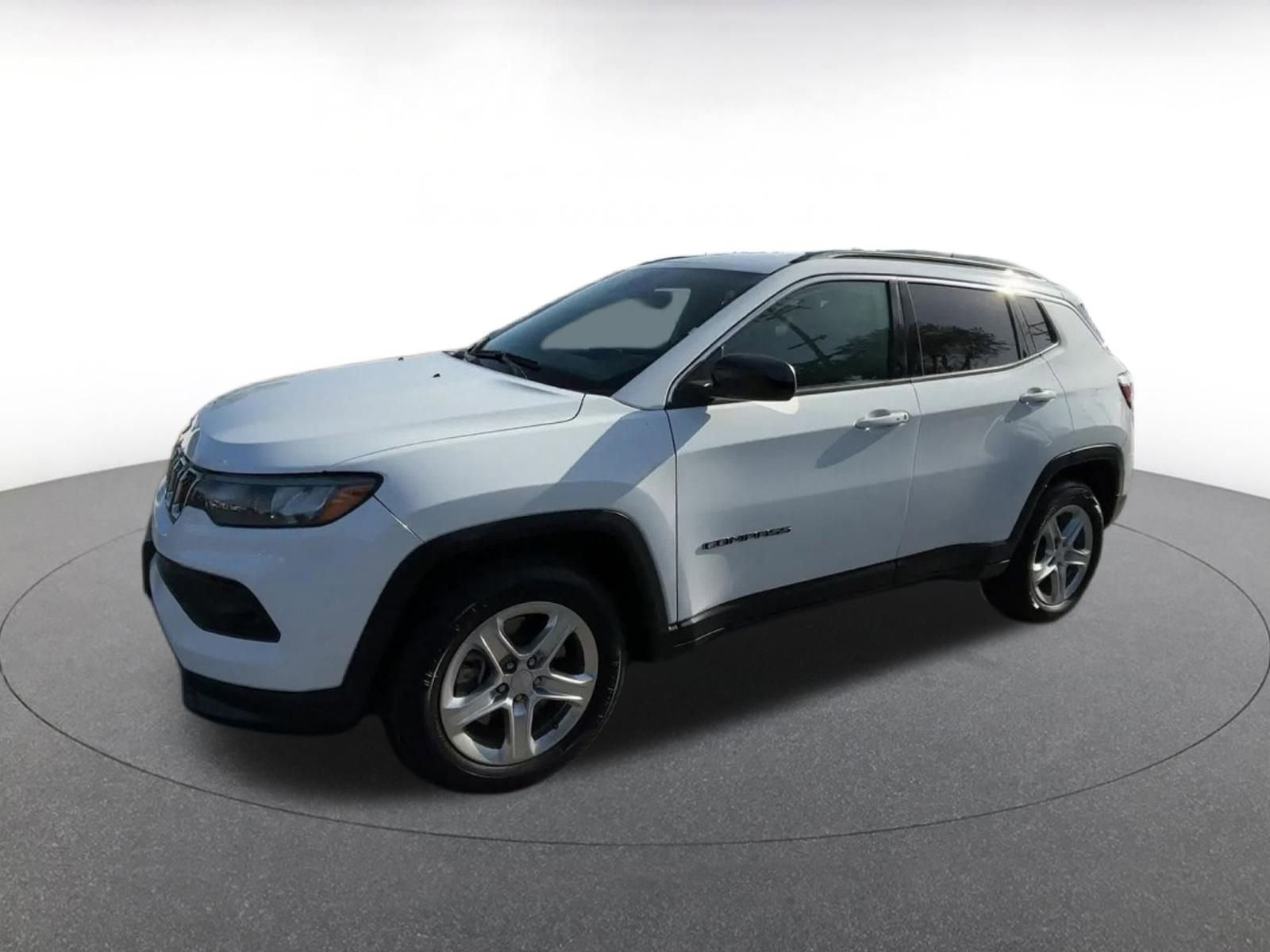 Thumbnail: 2023 Jeep Compass - 7
