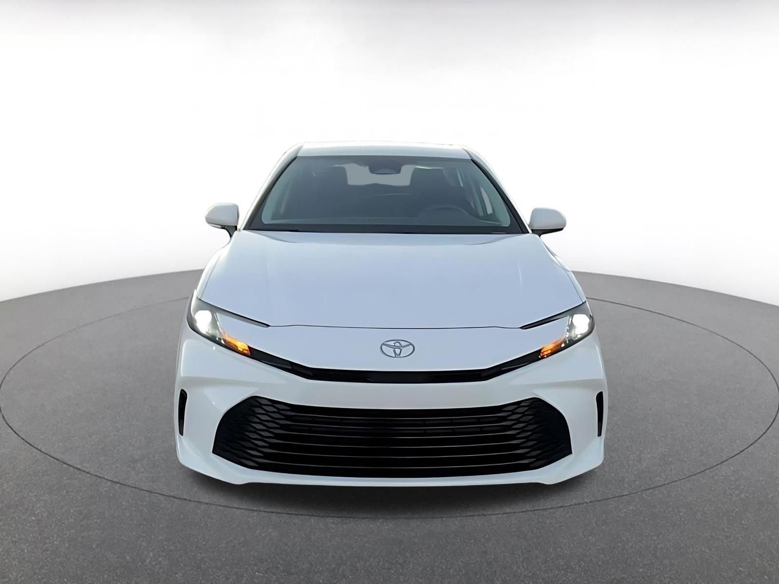 Thumbnail: 2025 Toyota Camry - 4