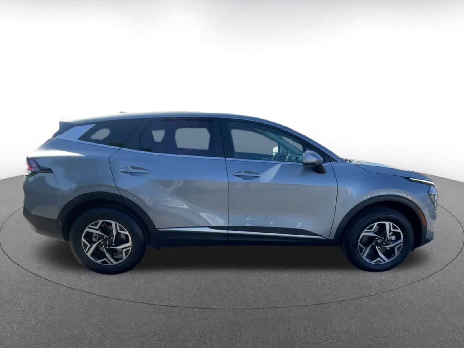 Thumbnail: 2024 Kia Sportage - 16