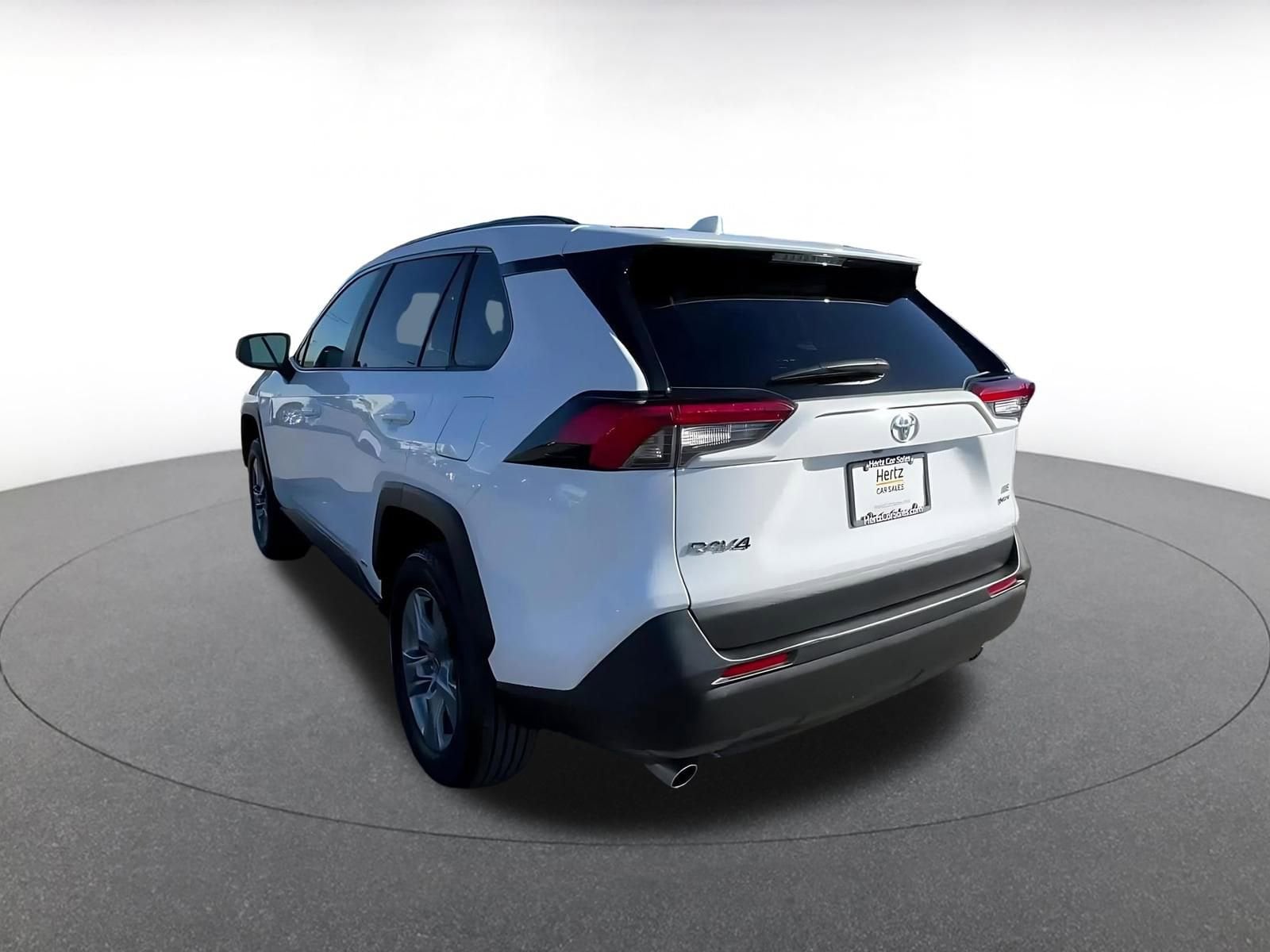 Thumbnail: 2025 Toyota RAV4 - 11