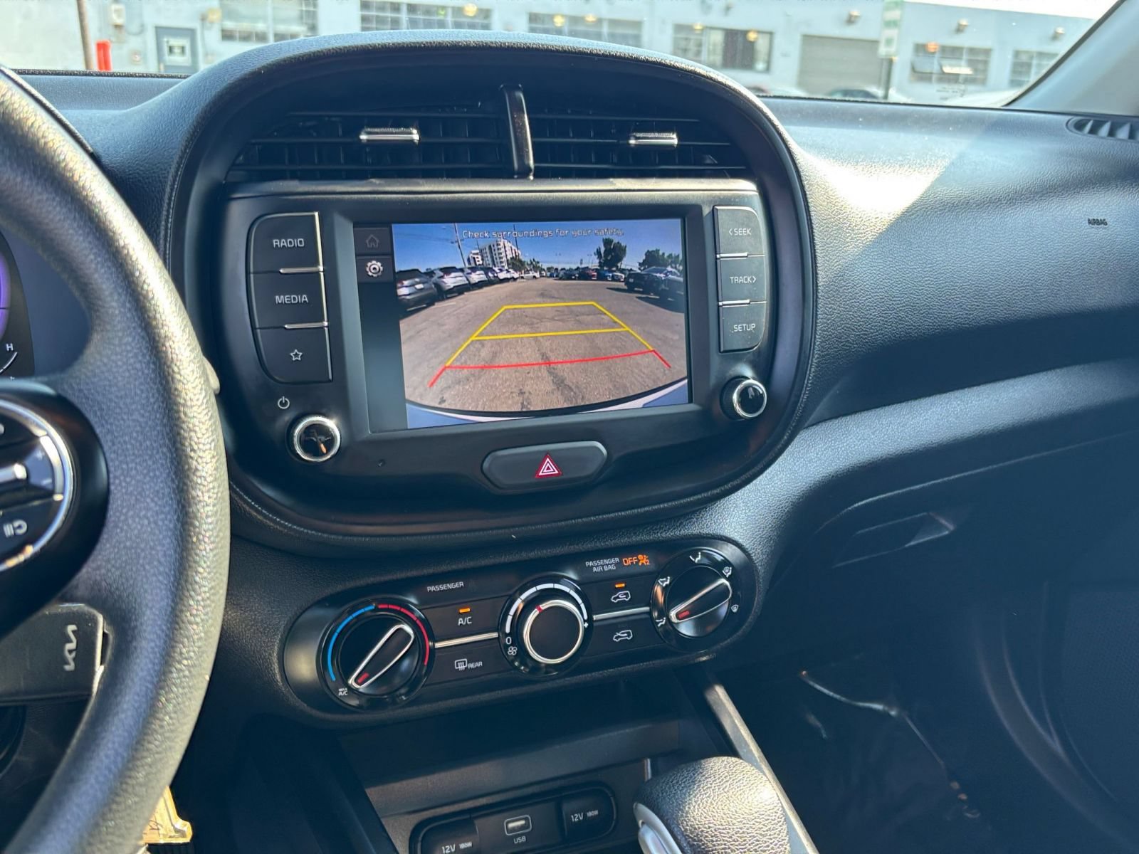 Thumbnail: 2025 Kia Soul - 25