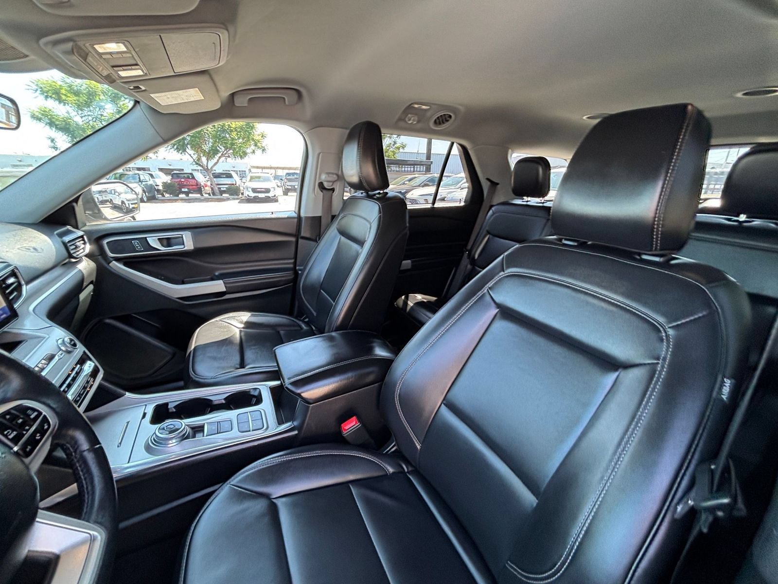 Thumbnail: 2024 Ford Explorer - 28
