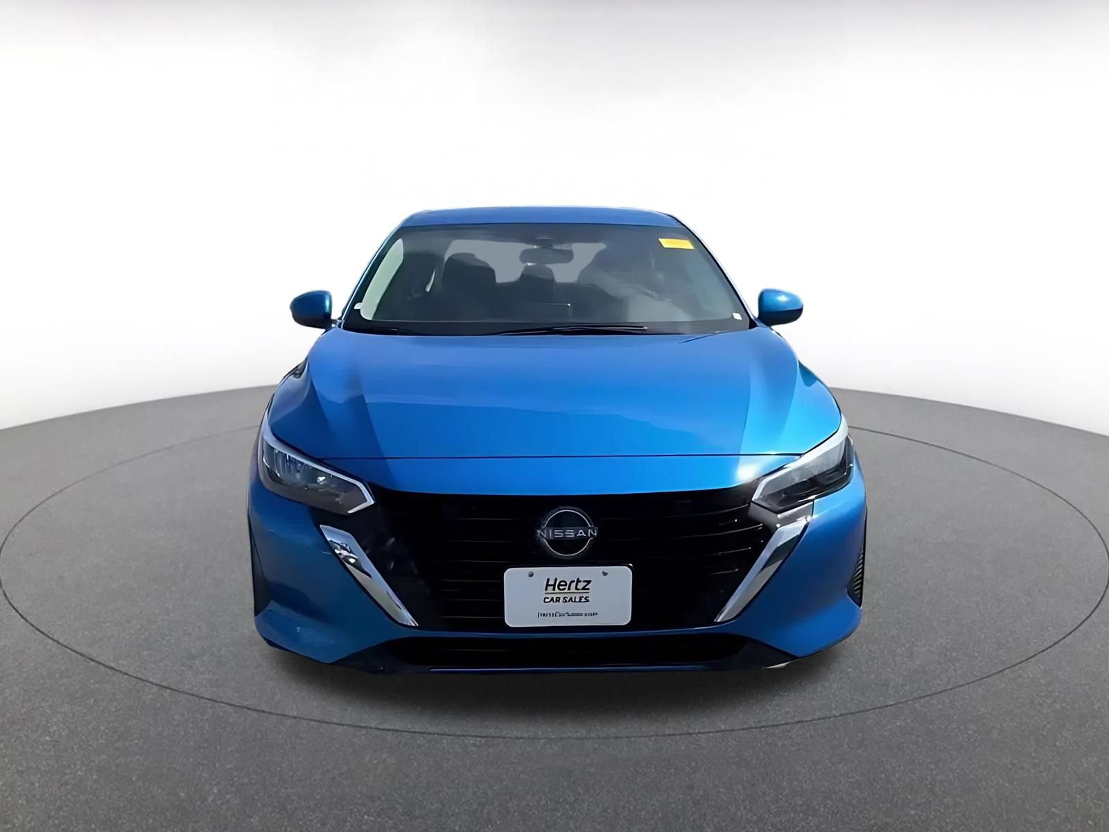 Thumbnail: 2025 Nissan Sentra - 4