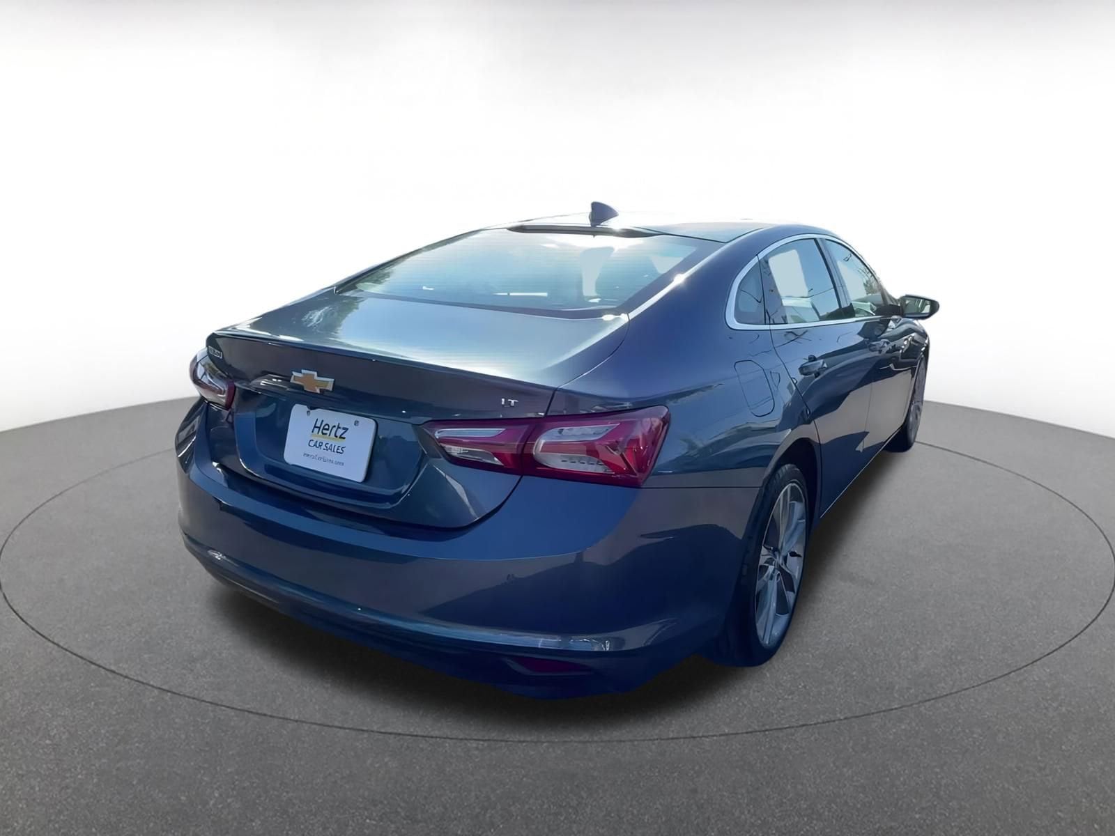 Thumbnail: 2024 Chevrolet Malibu - 14