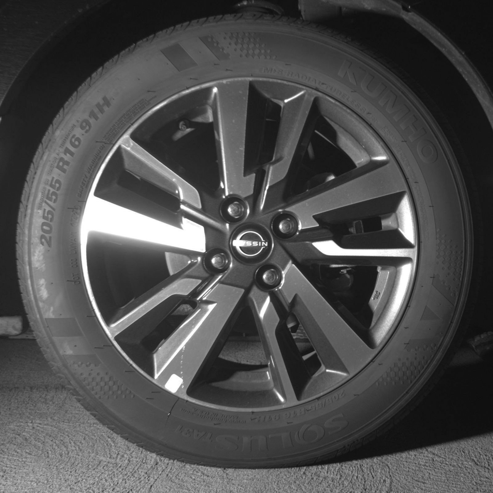 Thumbnail: 2025 Nissan Versa - 16