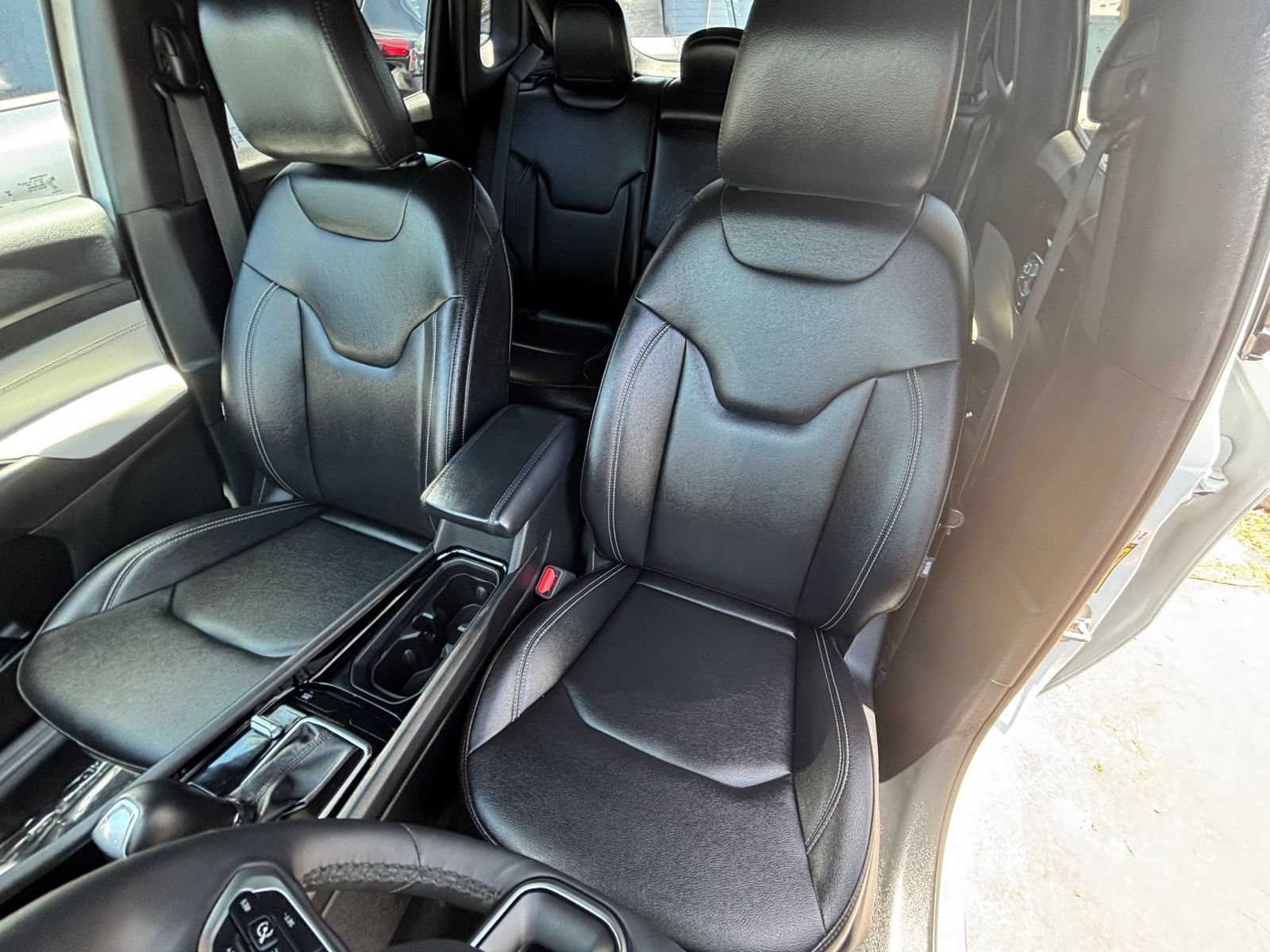 Thumbnail: 2025 Jeep Compass - 31