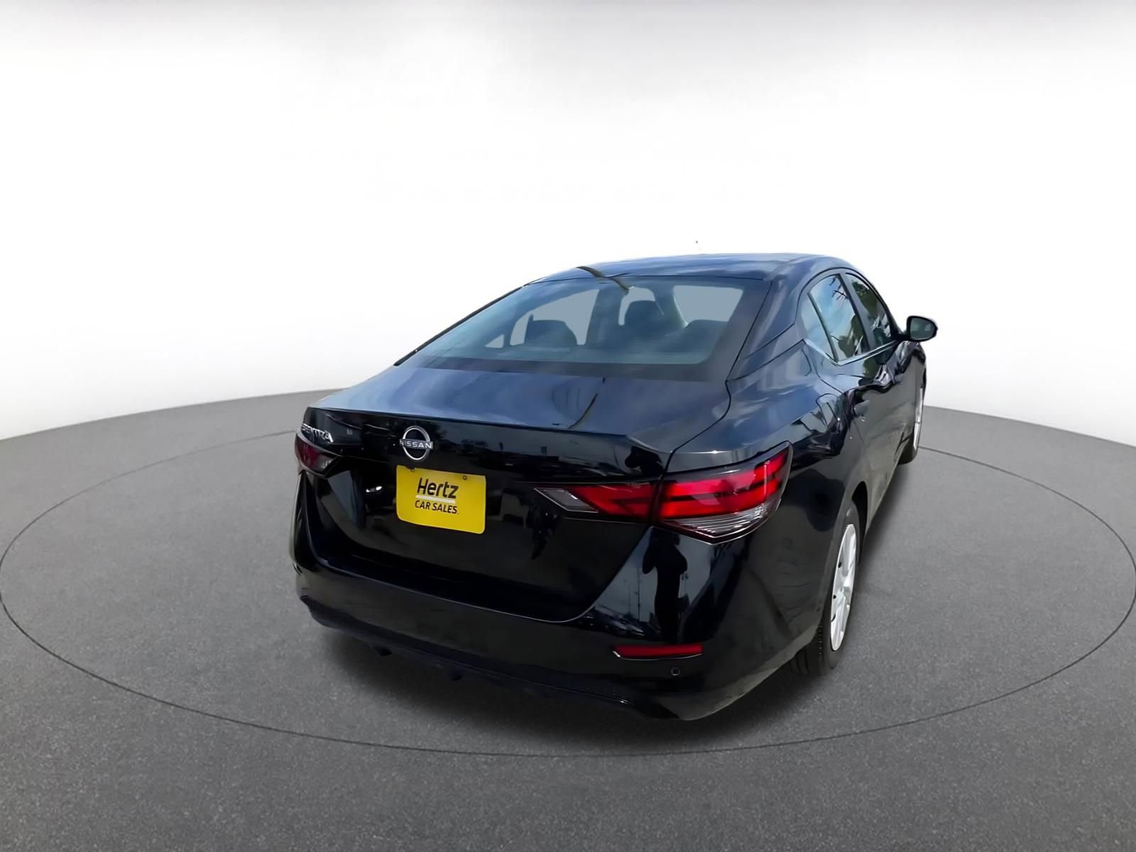 Thumbnail: 2025 Nissan Sentra - 15