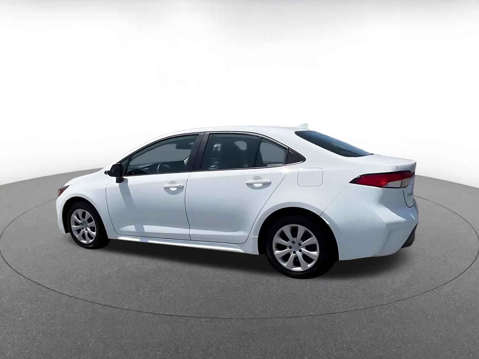 Thumbnail: 2025 Toyota Corolla - 11