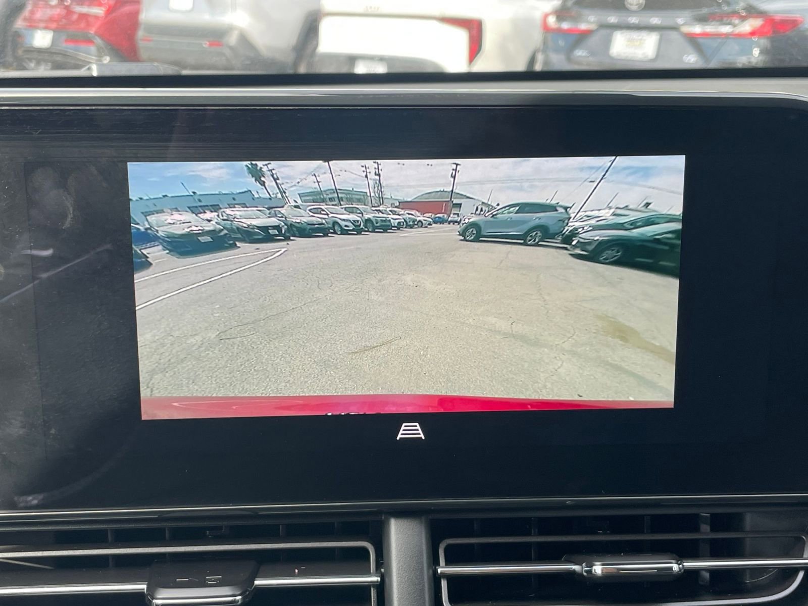 Thumbnail: 2025 Chevrolet Trax - 24