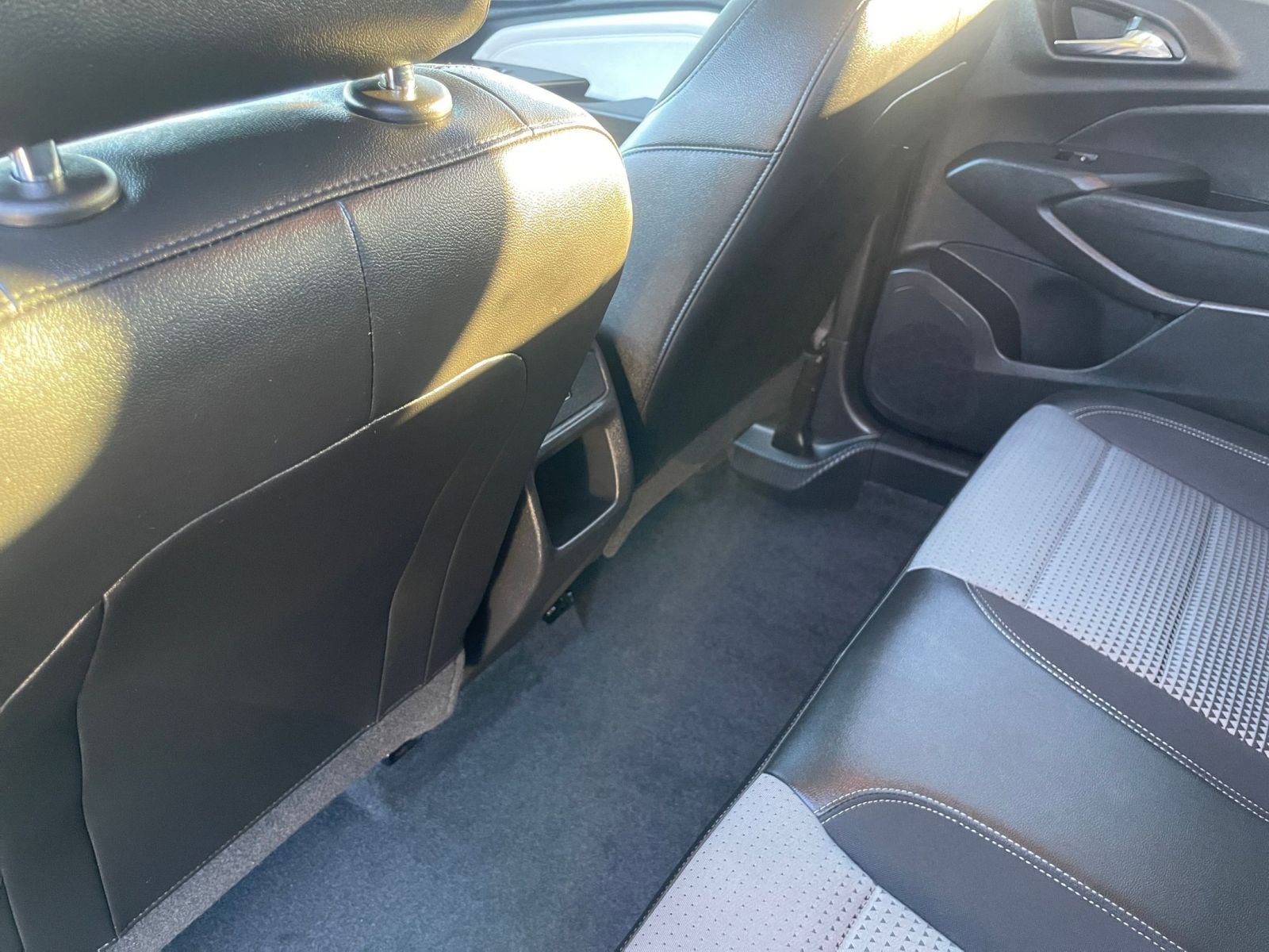 Thumbnail: 2025 Chevrolet Trax - 24