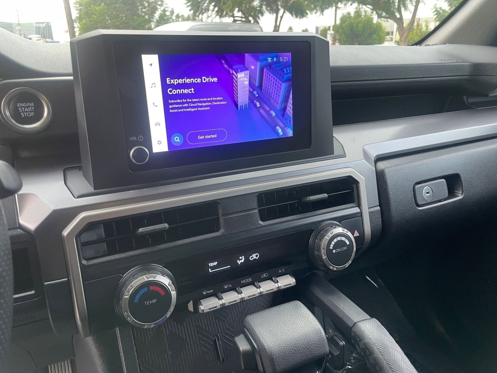 Thumbnail: 2025 Toyota 4Runner - 21