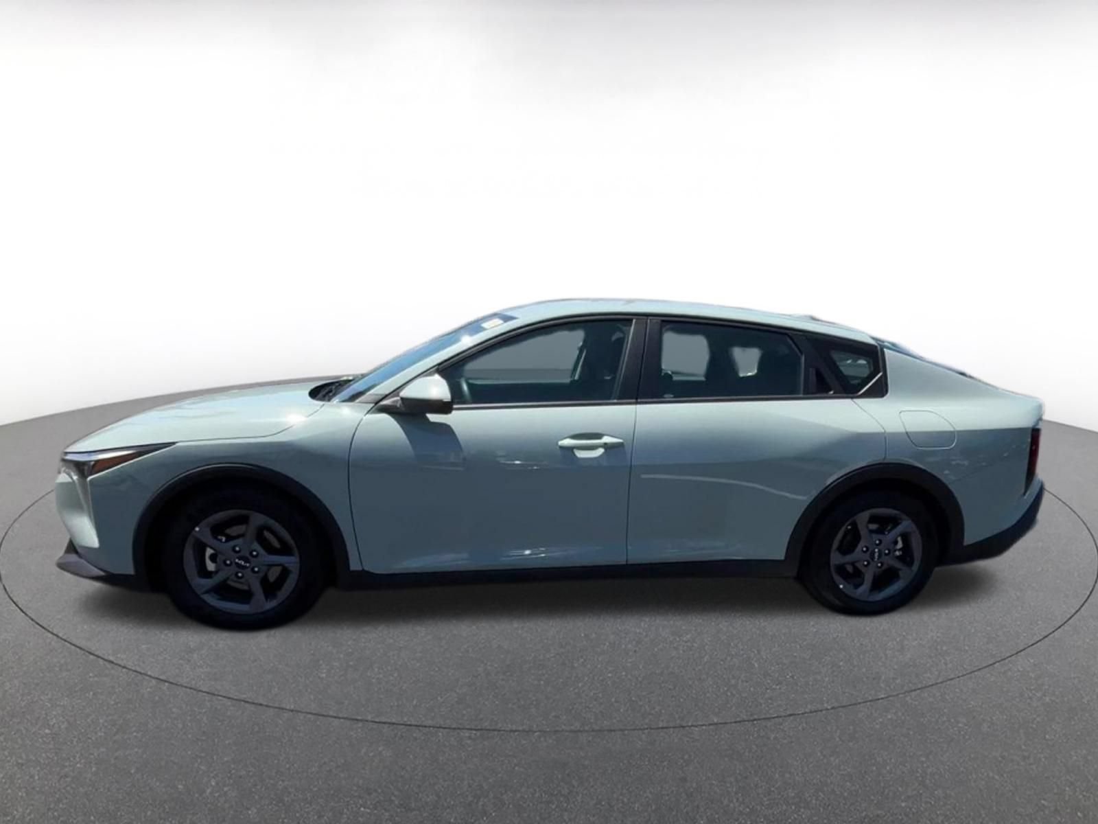 Thumbnail: 2025 Kia K4 - 9