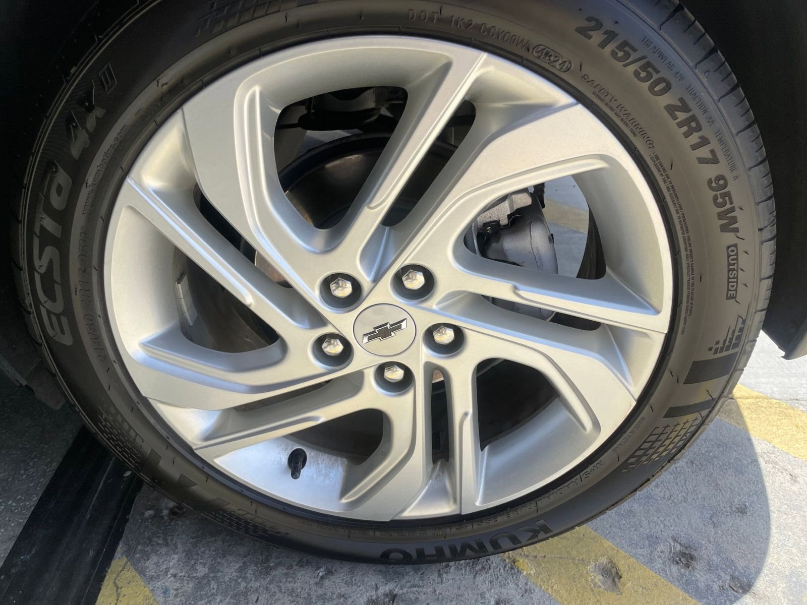 Thumbnail: 2023 Chevrolet Bolt EV - 34