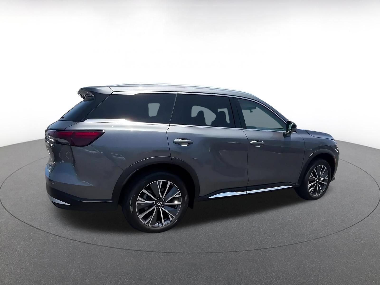 Thumbnail: 2026 INFINITI QX60 - 15
