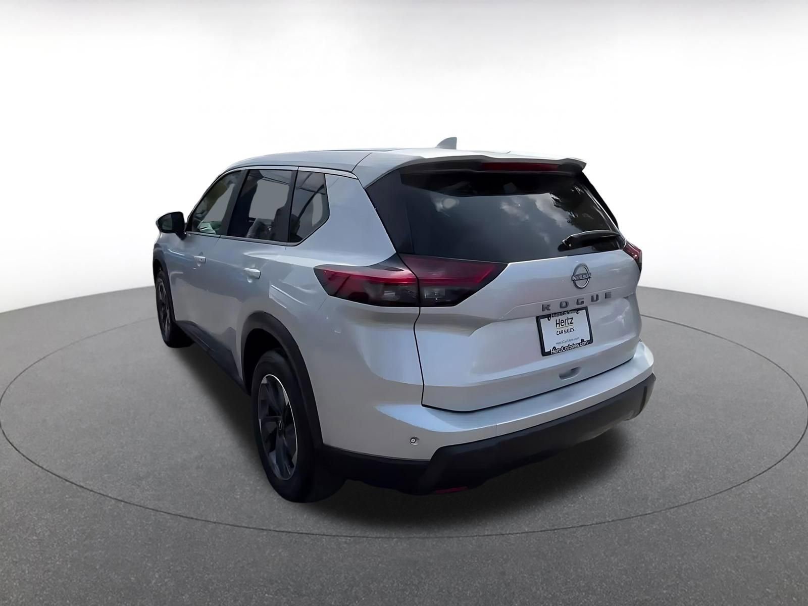 Thumbnail: 2025 Nissan Rogue - 11
