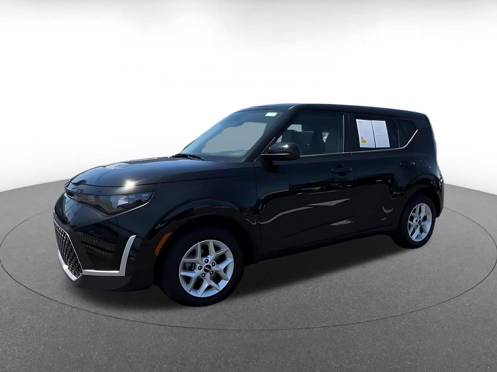 Thumbnail: 2025 Kia Soul - 8