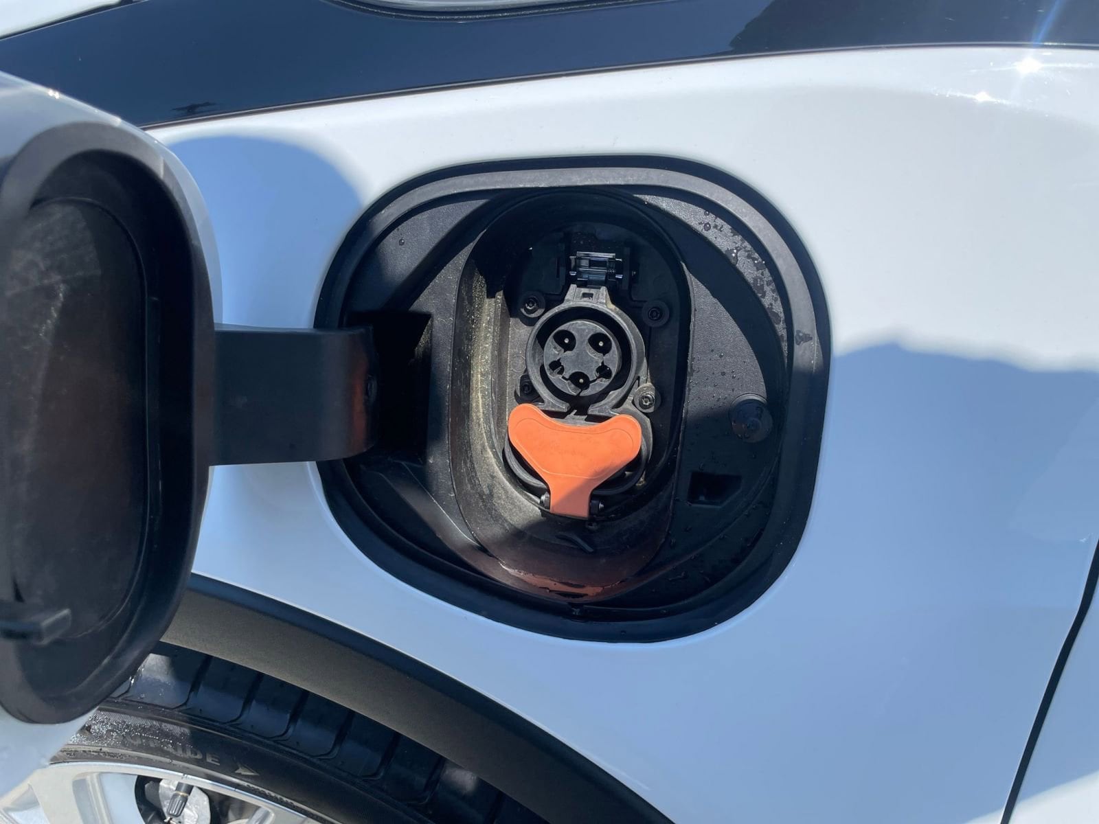Thumbnail: 2023 Chevrolet Bolt EV - 23