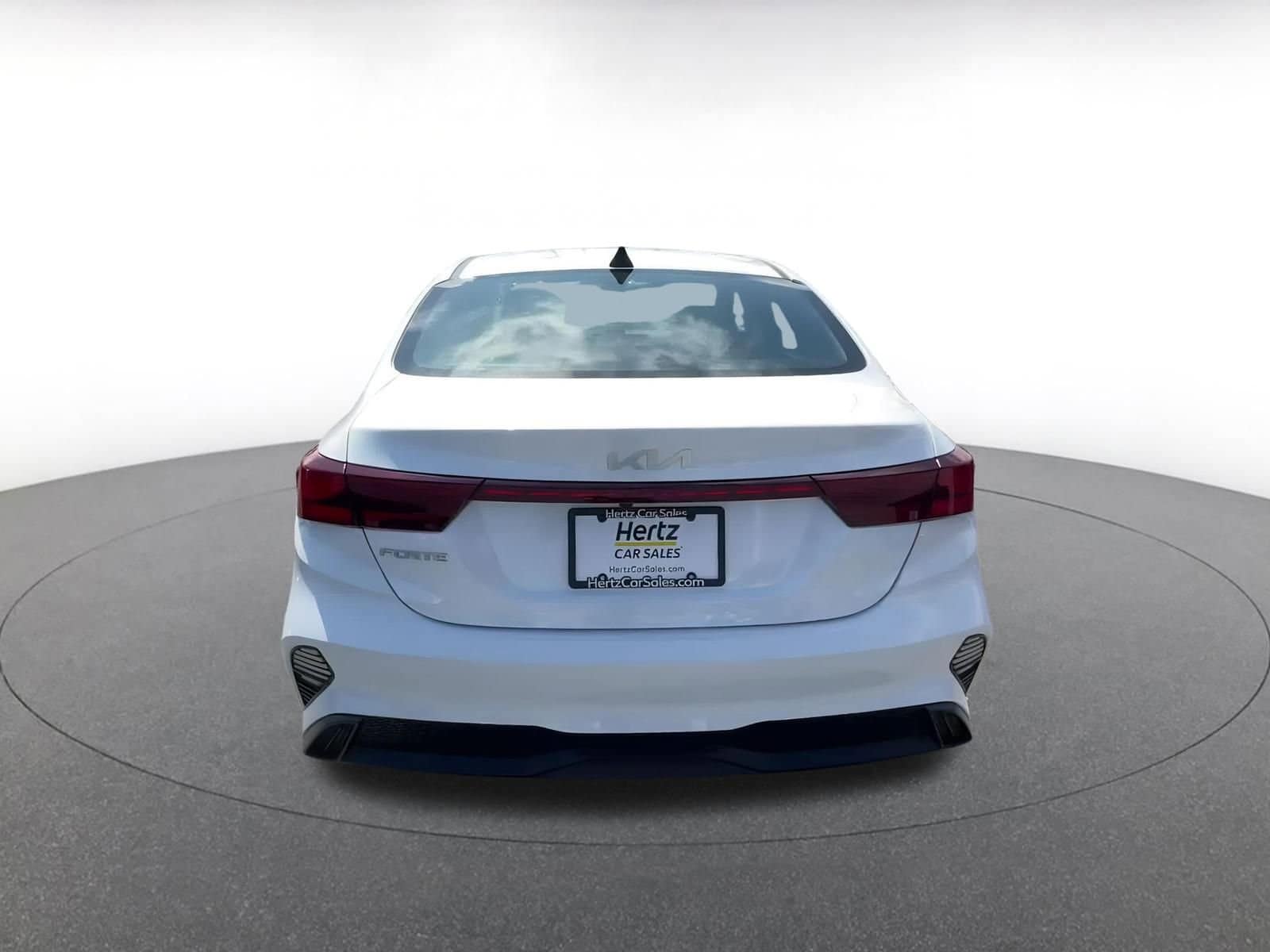 2024 Kia Forte LXS 12
