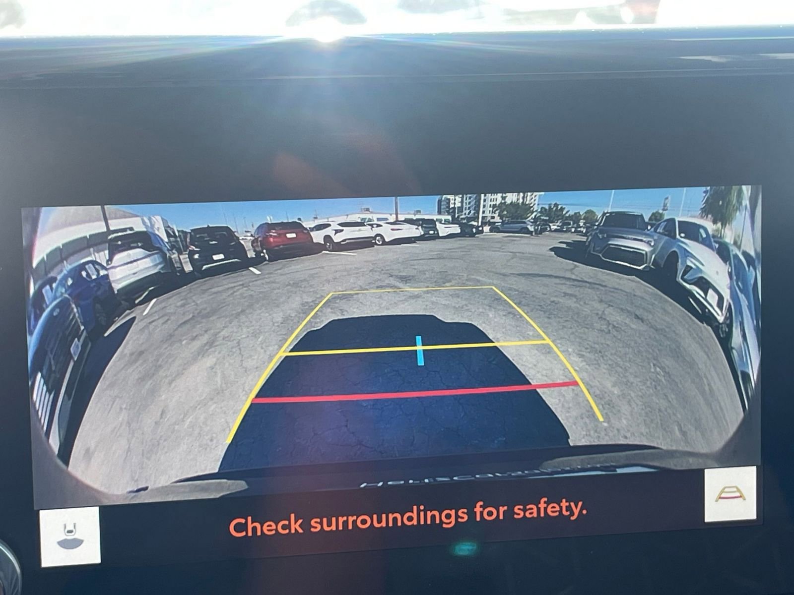 Thumbnail: 2025 Toyota RAV4 - 25