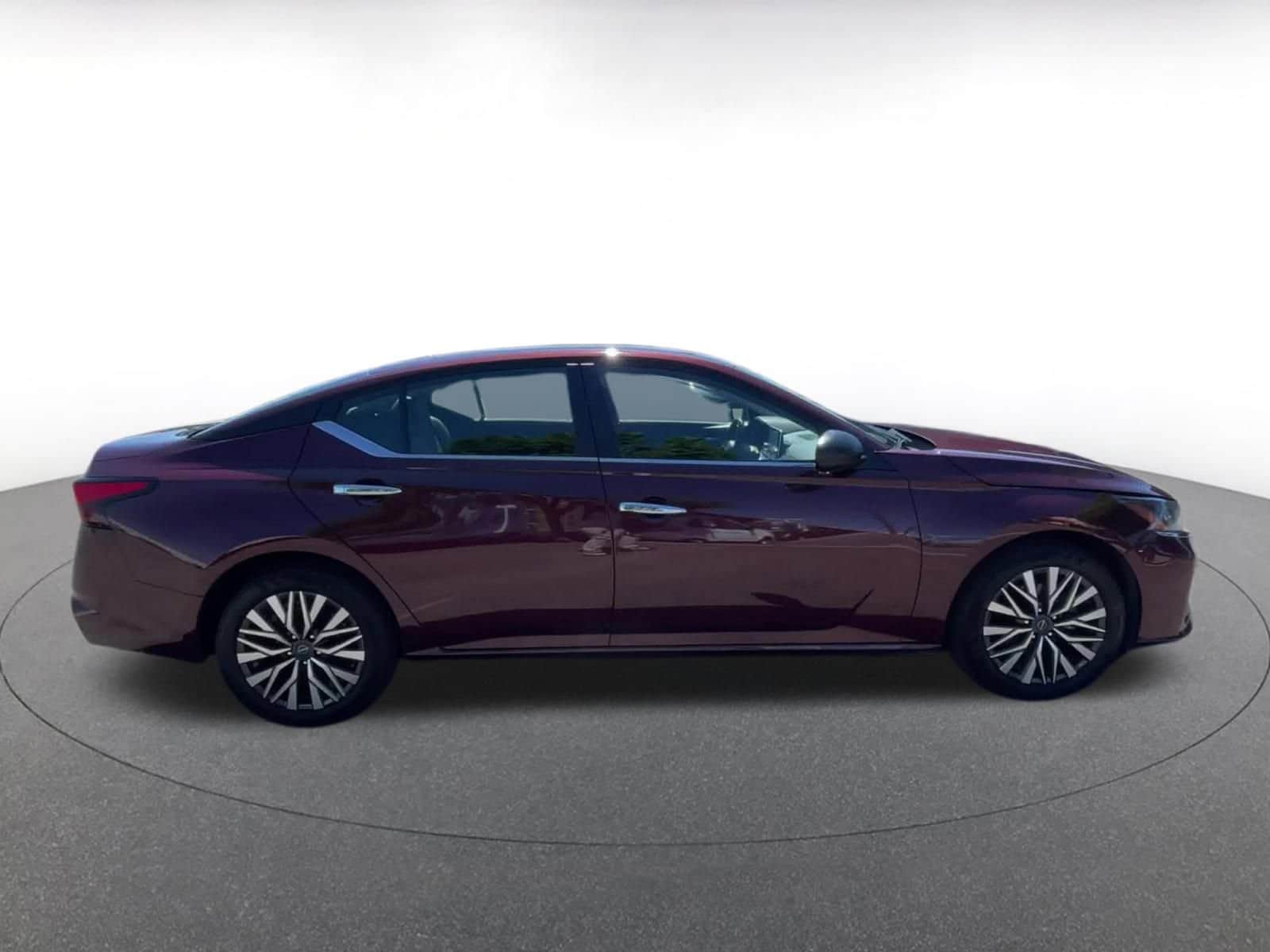 Thumbnail: 2024 Nissan Altima - 15