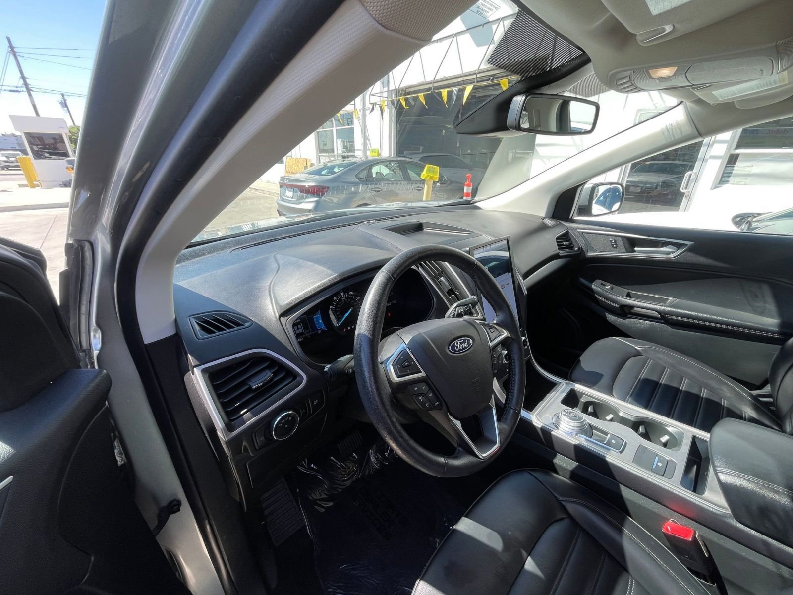 Thumbnail: 2023 Ford Edge - 34