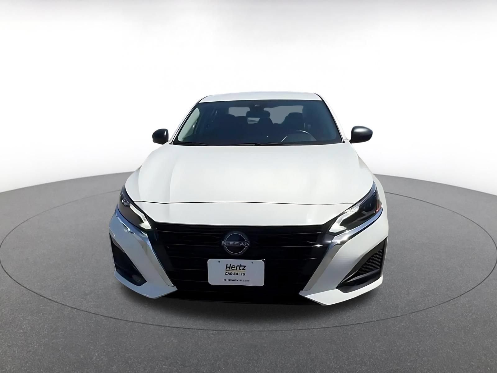 Thumbnail: 2025 Nissan Altima - 4