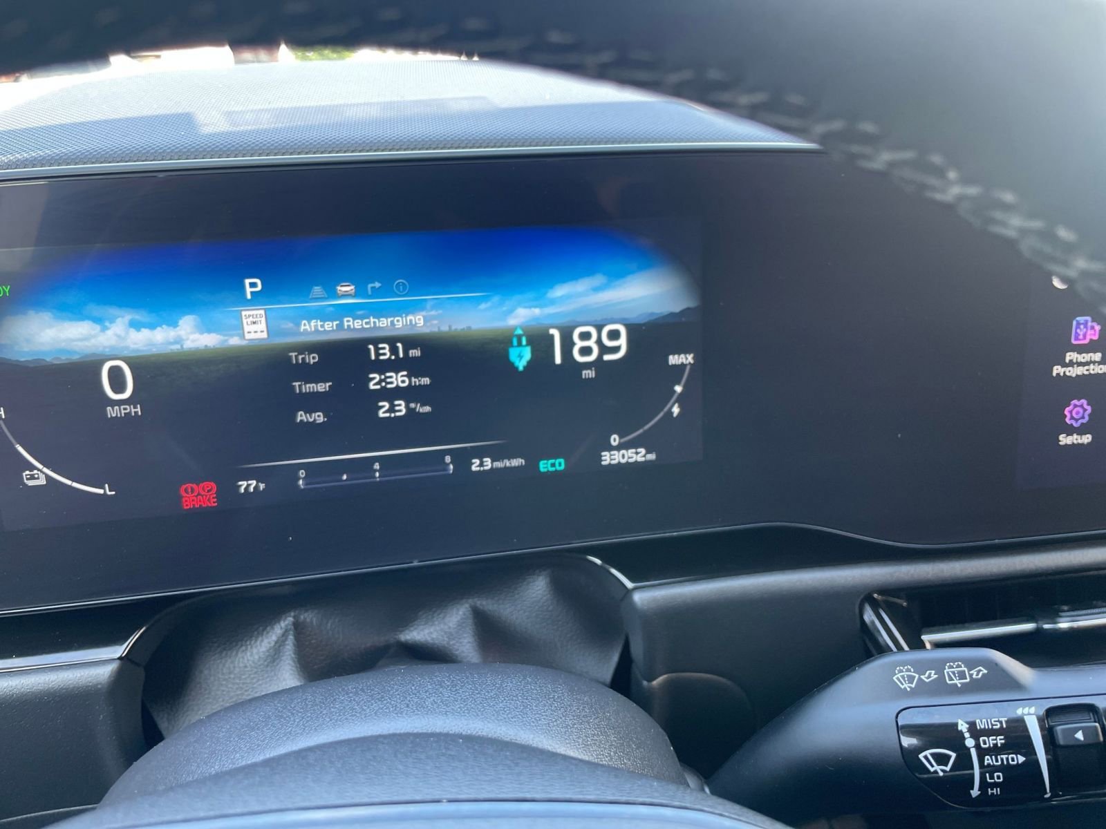Thumbnail: 2023 Kia Niro - 18