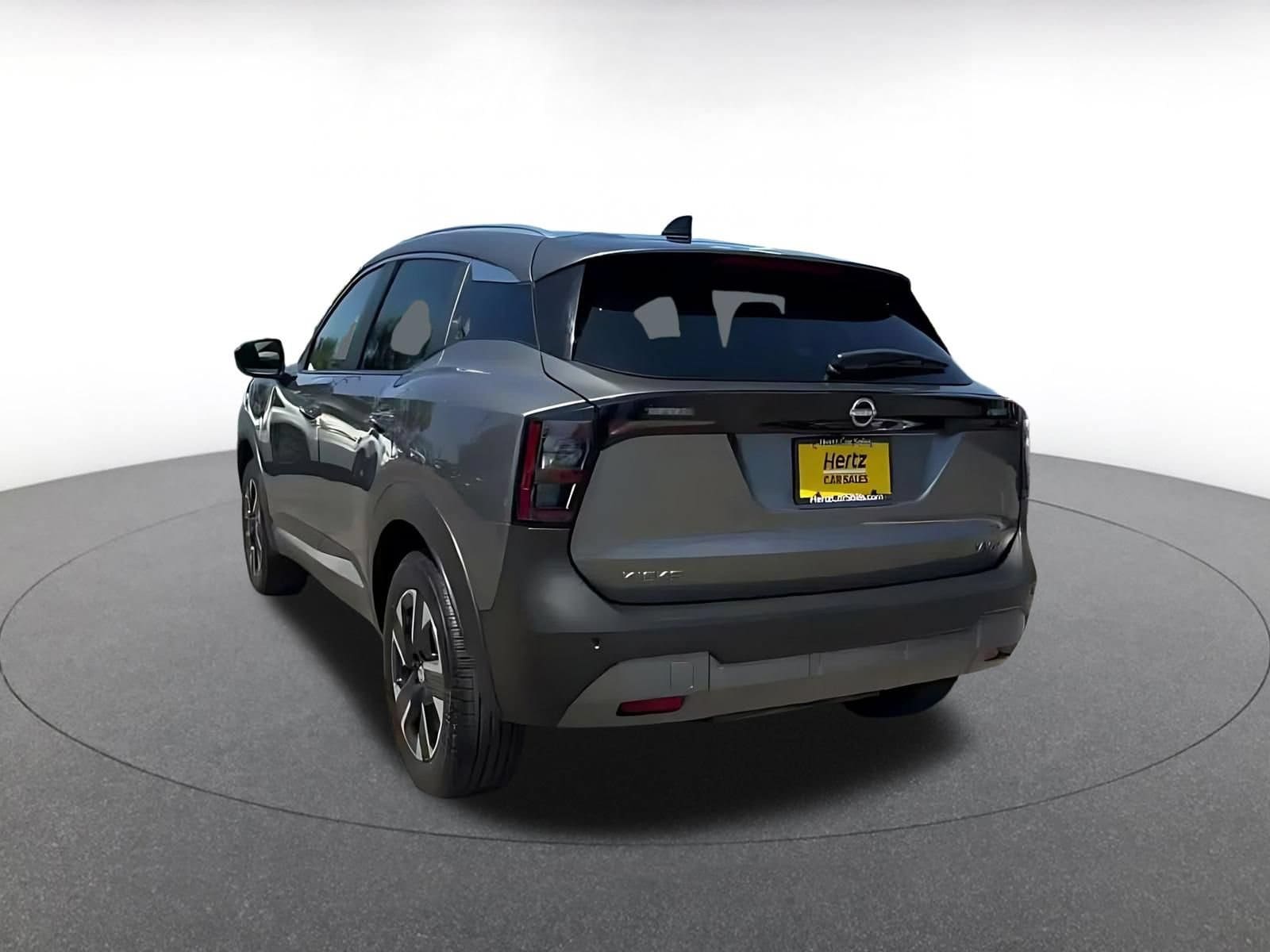 Thumbnail: 2026 Nissan Kicks - 10