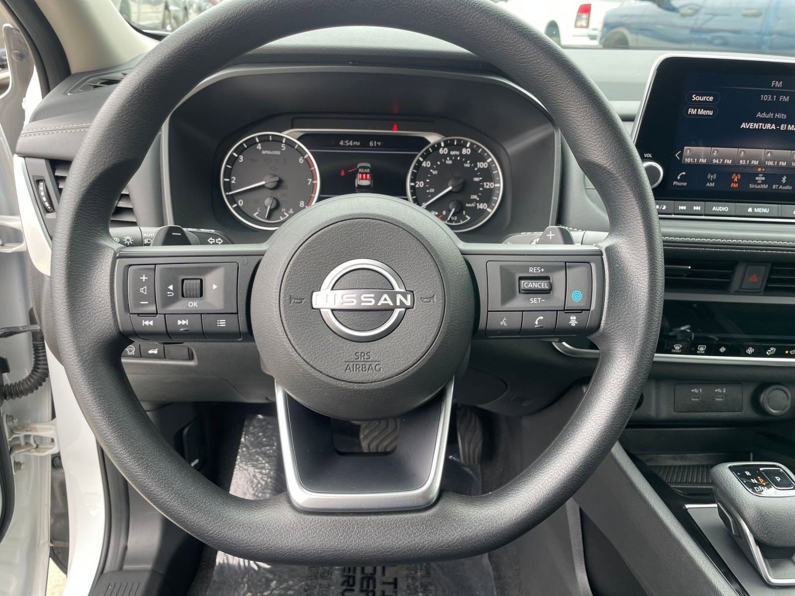 2024 Nissan Rogue SV 28