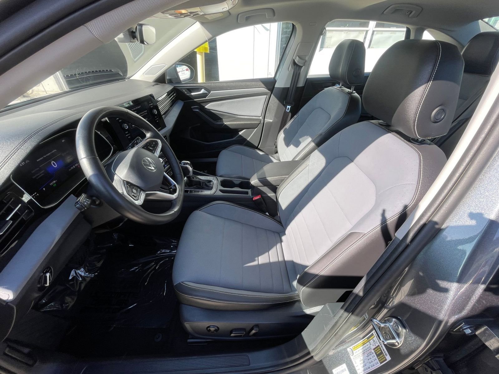 Thumbnail: 2025 Volkswagen Jetta - 27