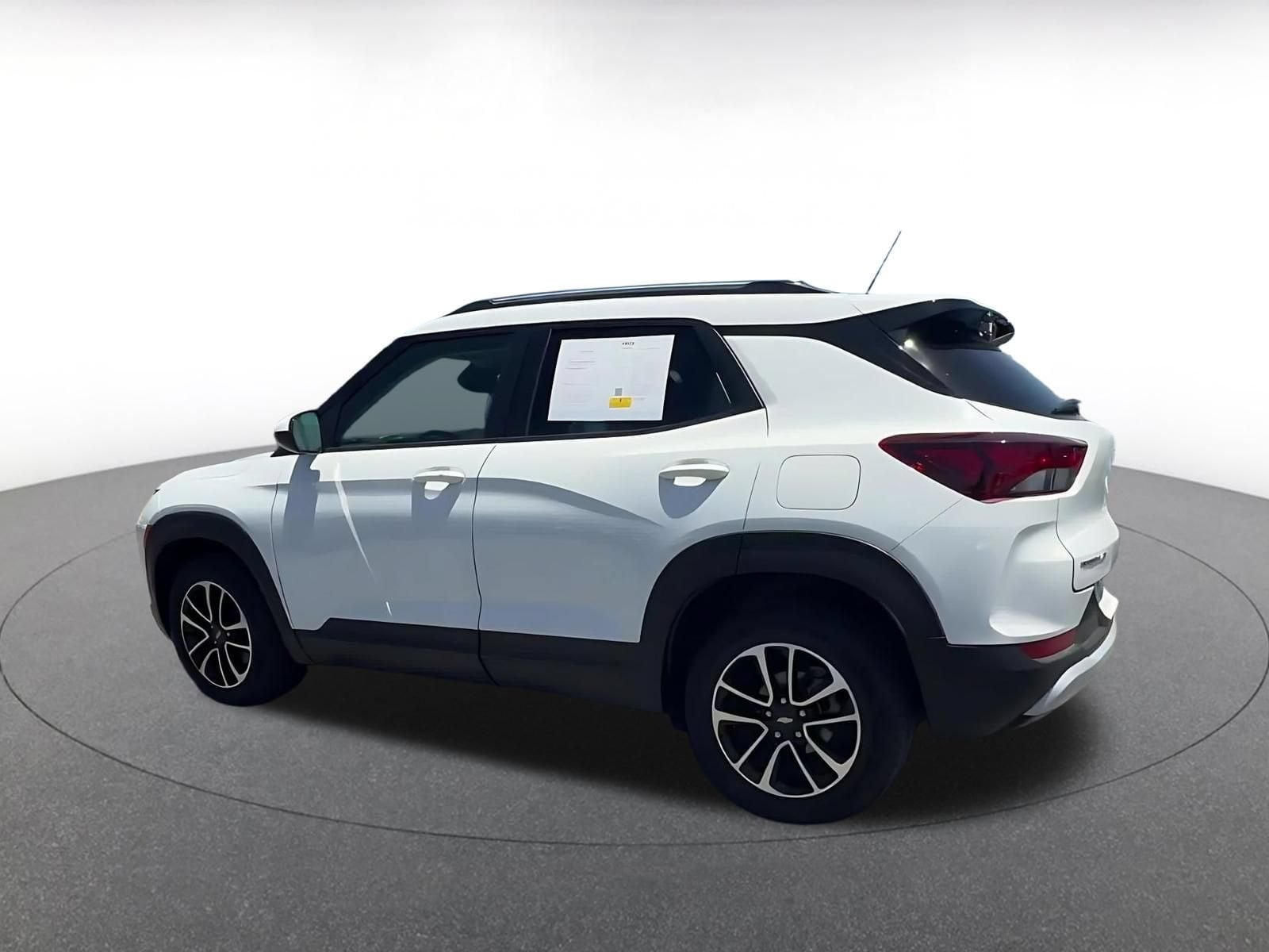 Thumbnail: 2025 Chevrolet TrailBlazer - 8