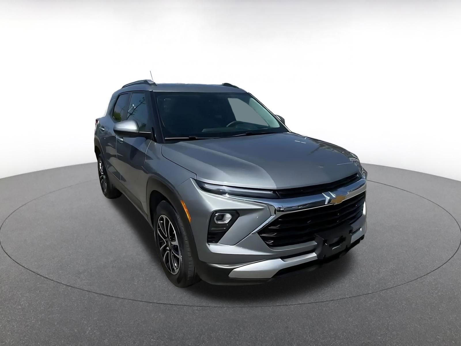 Thumbnail: 2025 Chevrolet TrailBlazer - 3