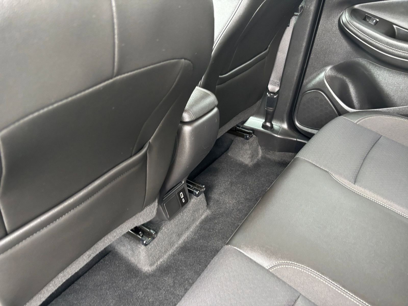 Thumbnail: 2025 Buick Encore GX - 23