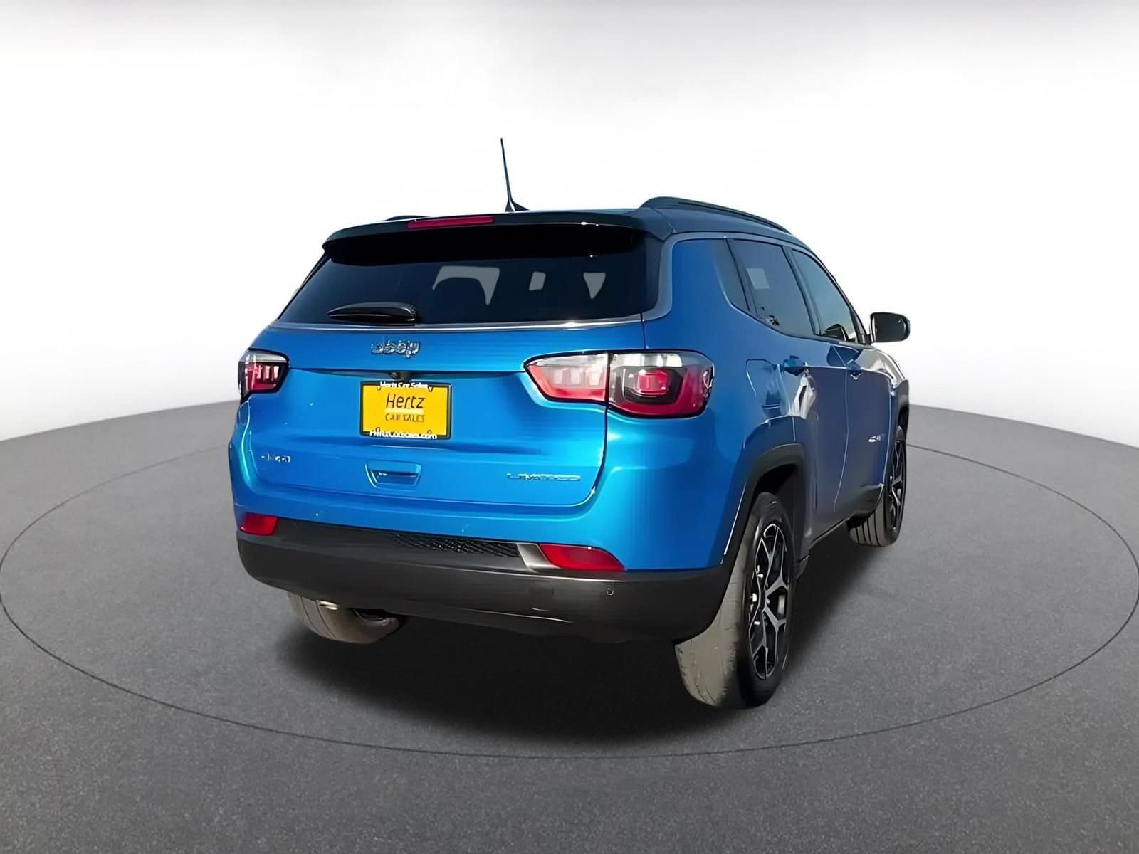 Thumbnail: 2025 Jeep Compass - 13