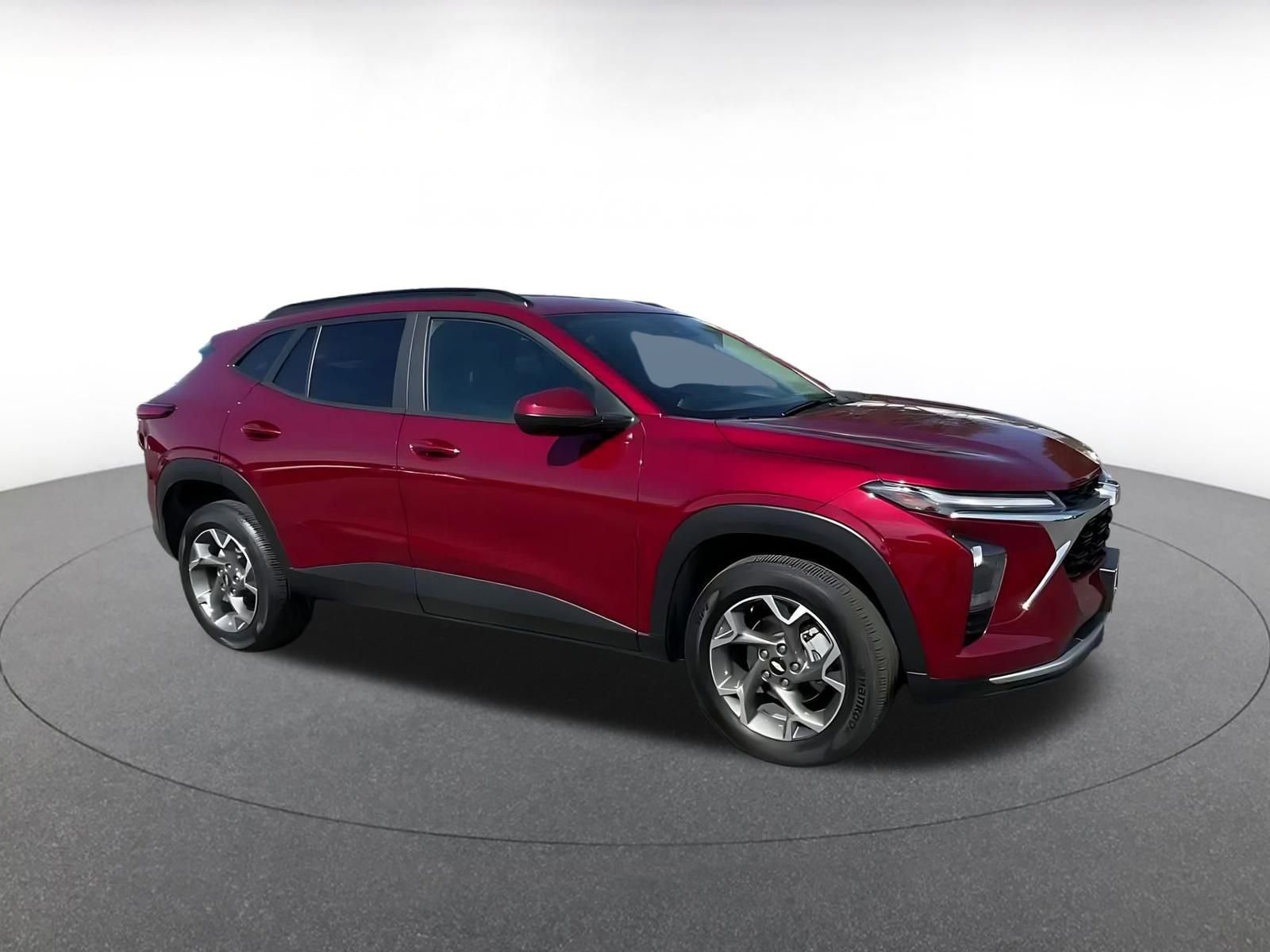 Thumbnail: 2025 Chevrolet Trax - 2