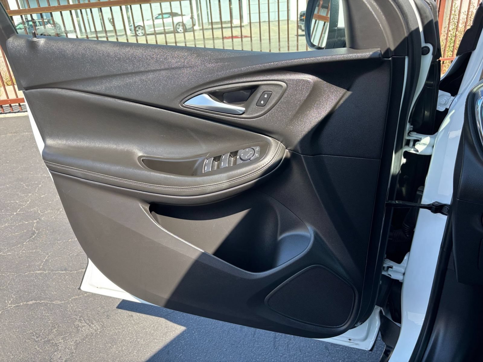 Thumbnail: 2025 Buick Encore GX - 18