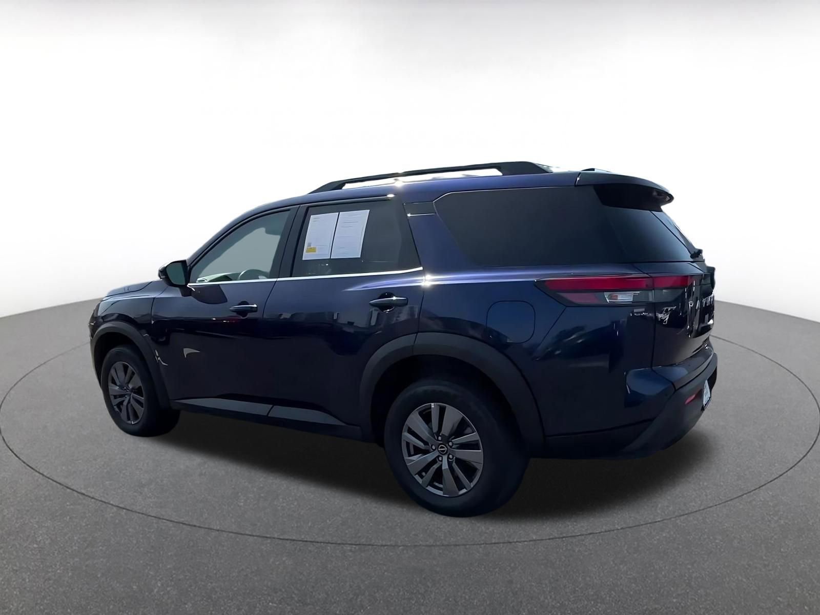 Thumbnail: 2025 Nissan Pathfinder - 10