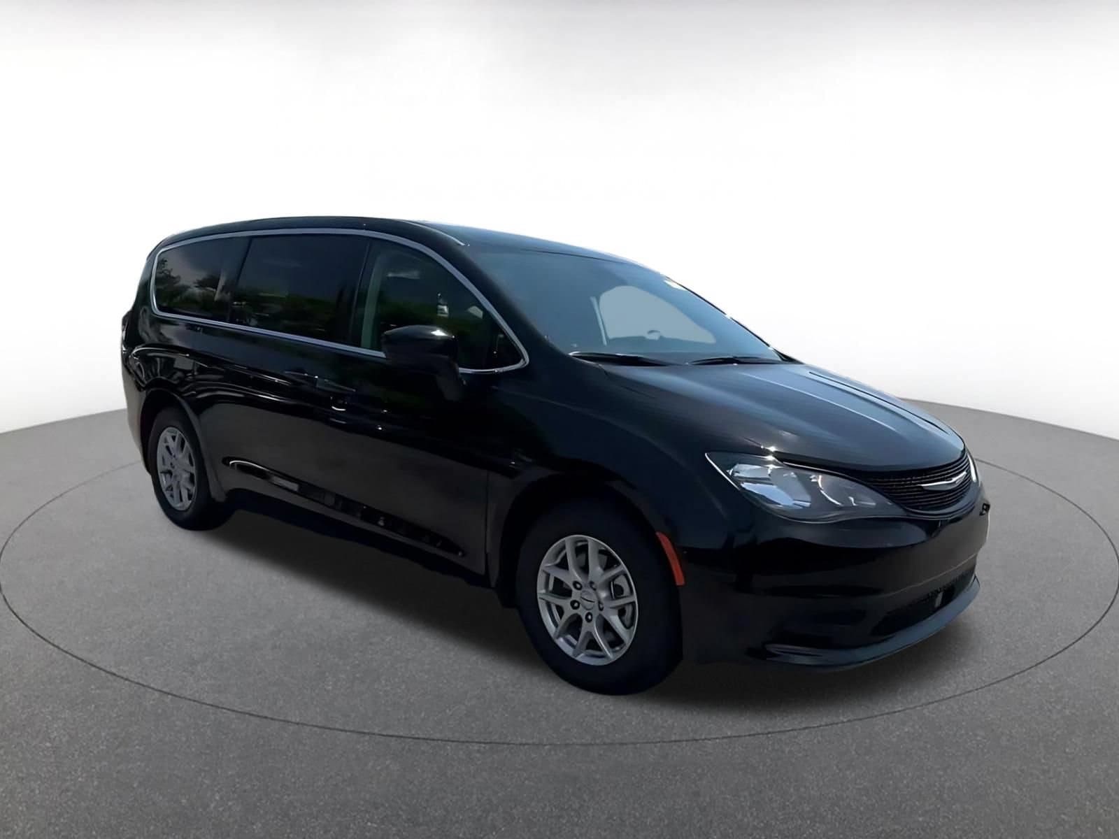 Thumbnail: 2024 Chrysler Voyager - 2