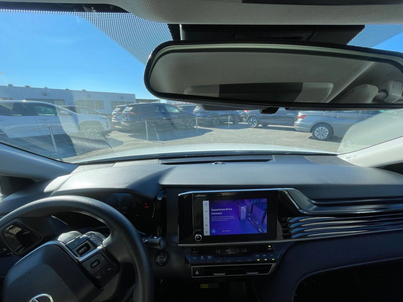 Thumbnail: 2025 Toyota Camry - 33