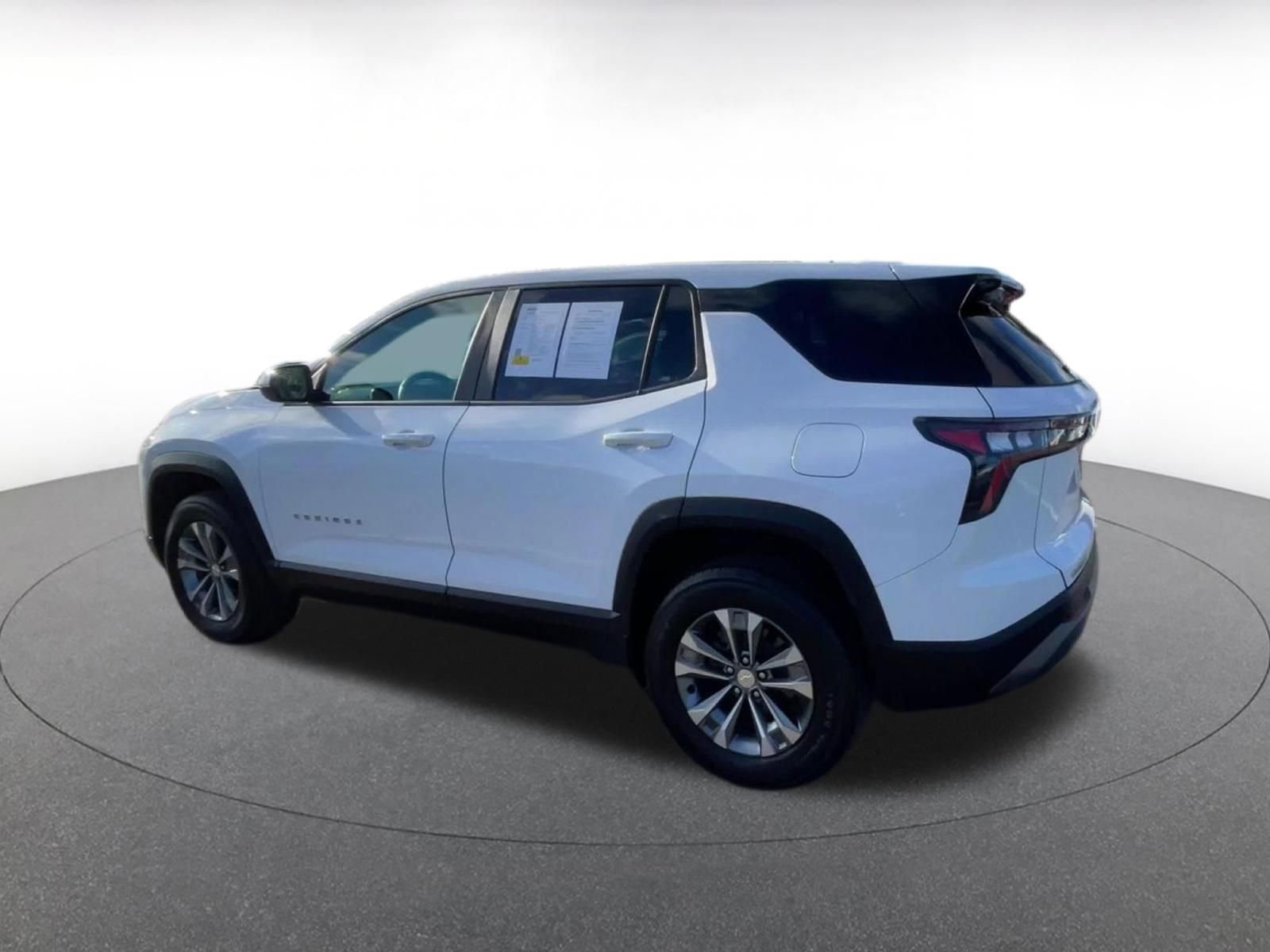 Thumbnail: 2025 Chevrolet Equinox - 10